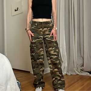 Levi's Green Camouflage Cargo Trousers